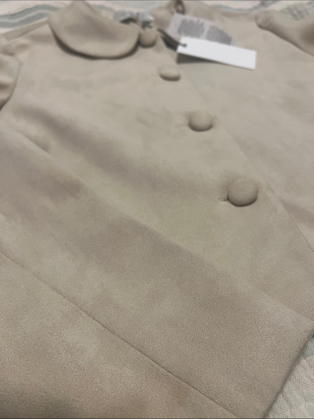 Wayf Cream Rounded Collar Button Jacket - Picture 2 of 6